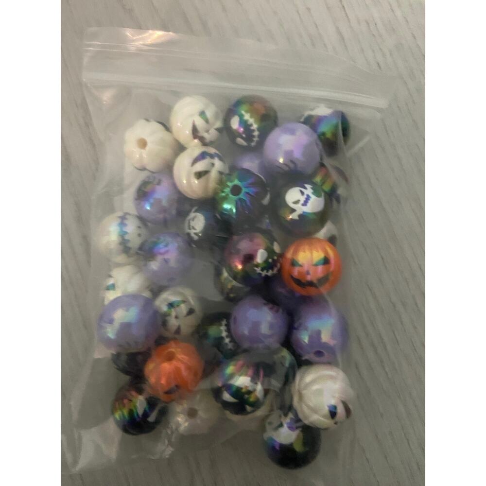 10 piece Halloween beads for pens